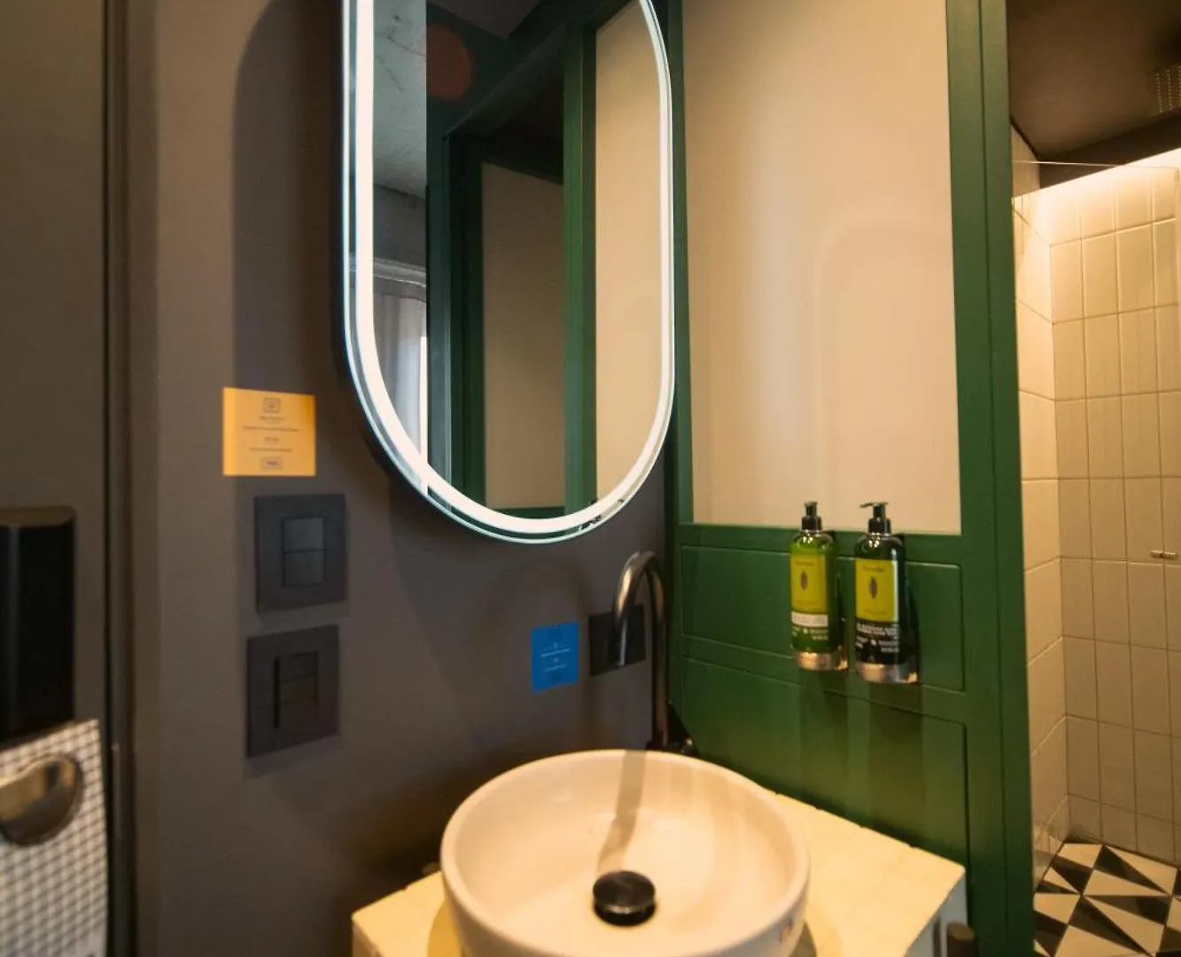 Hotel JO&JOE Medellín Colombia