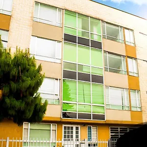 https://apartasuites-plaza-modelia.hotels-bogota.net