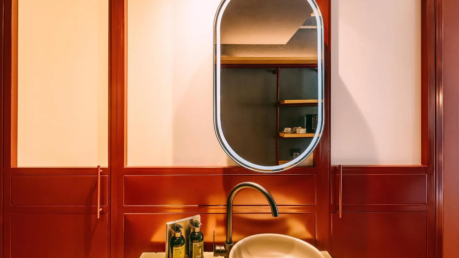 ****  Hotel Tribe Medellín Colombie