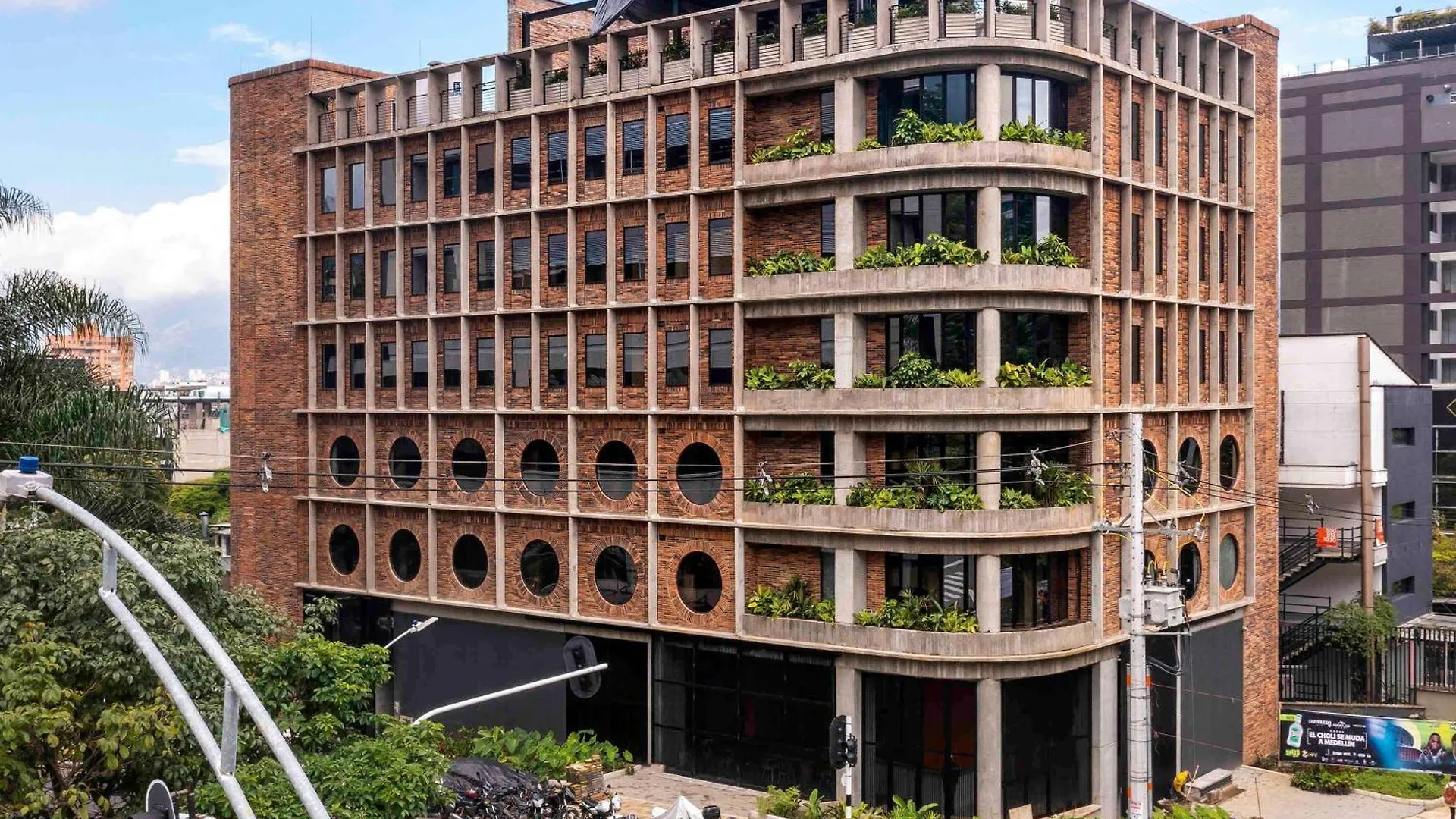Tribe Medellin Hotel